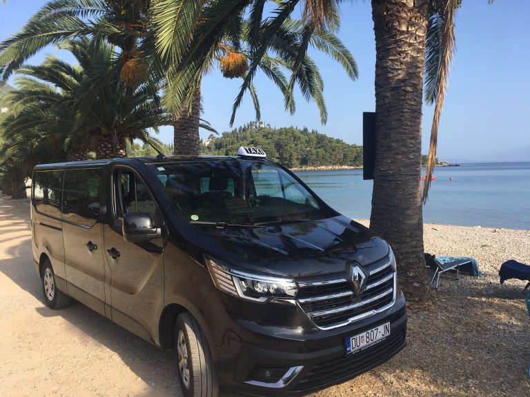 Book taxi Orebić Ponta online